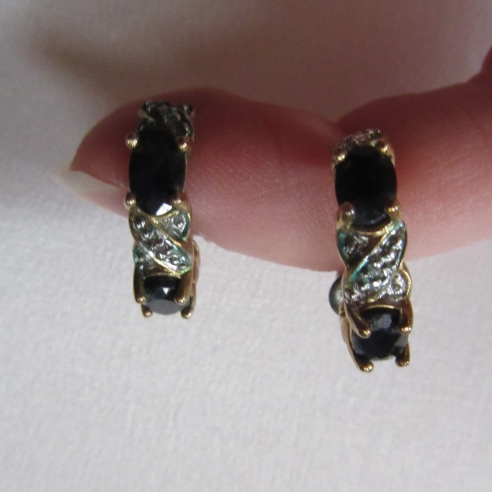 Sapphire Earrings Arc